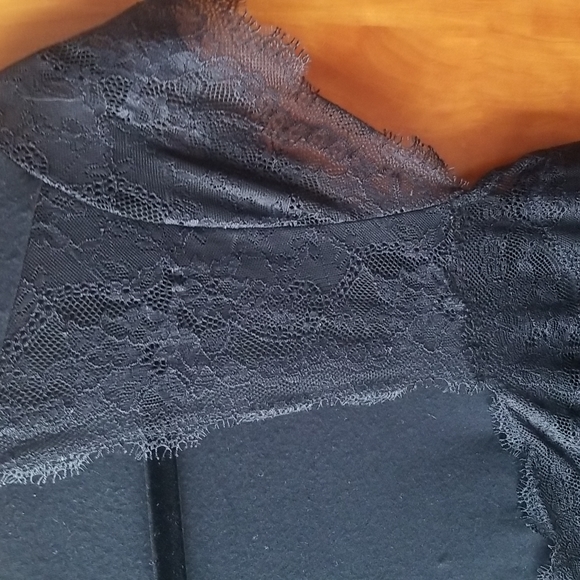 Soma, rayon/spandex knit cami, size XL - Picture 3 of 4